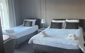 Five Glens Inn -North West Ireland Touring Base